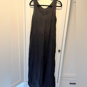 Black linen maxi dress Medium